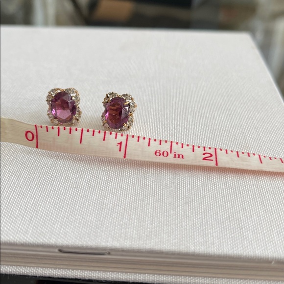 Small purple with crystal stones vintage earrings - Picture 6 of 7